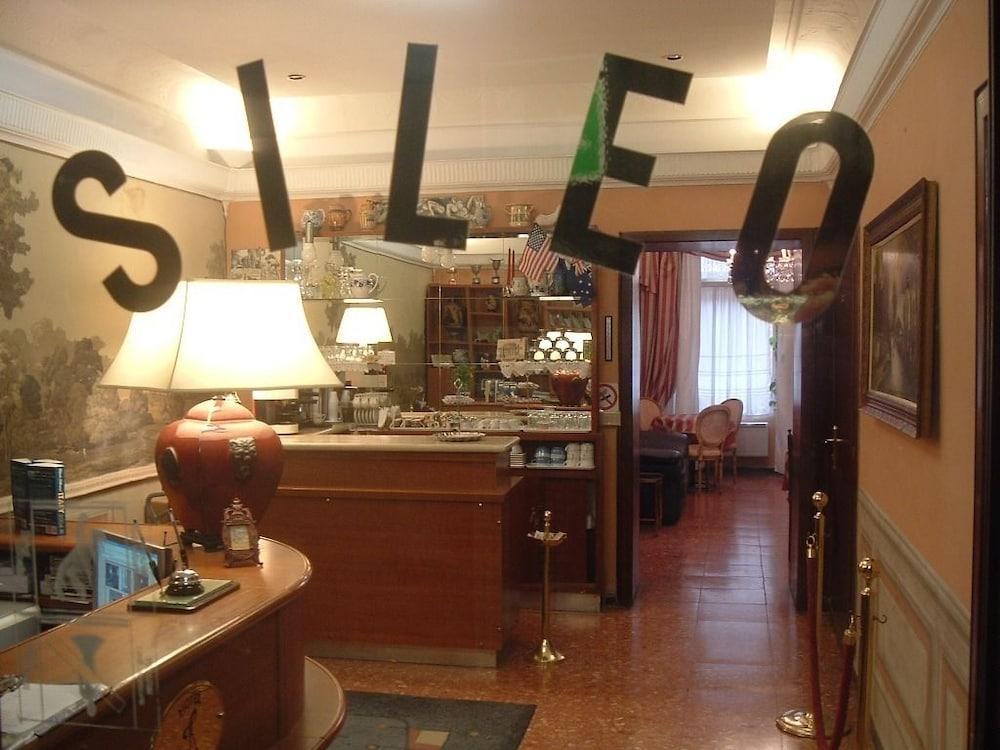 רומא Hotel Sileo מראה חיצוני תמונה