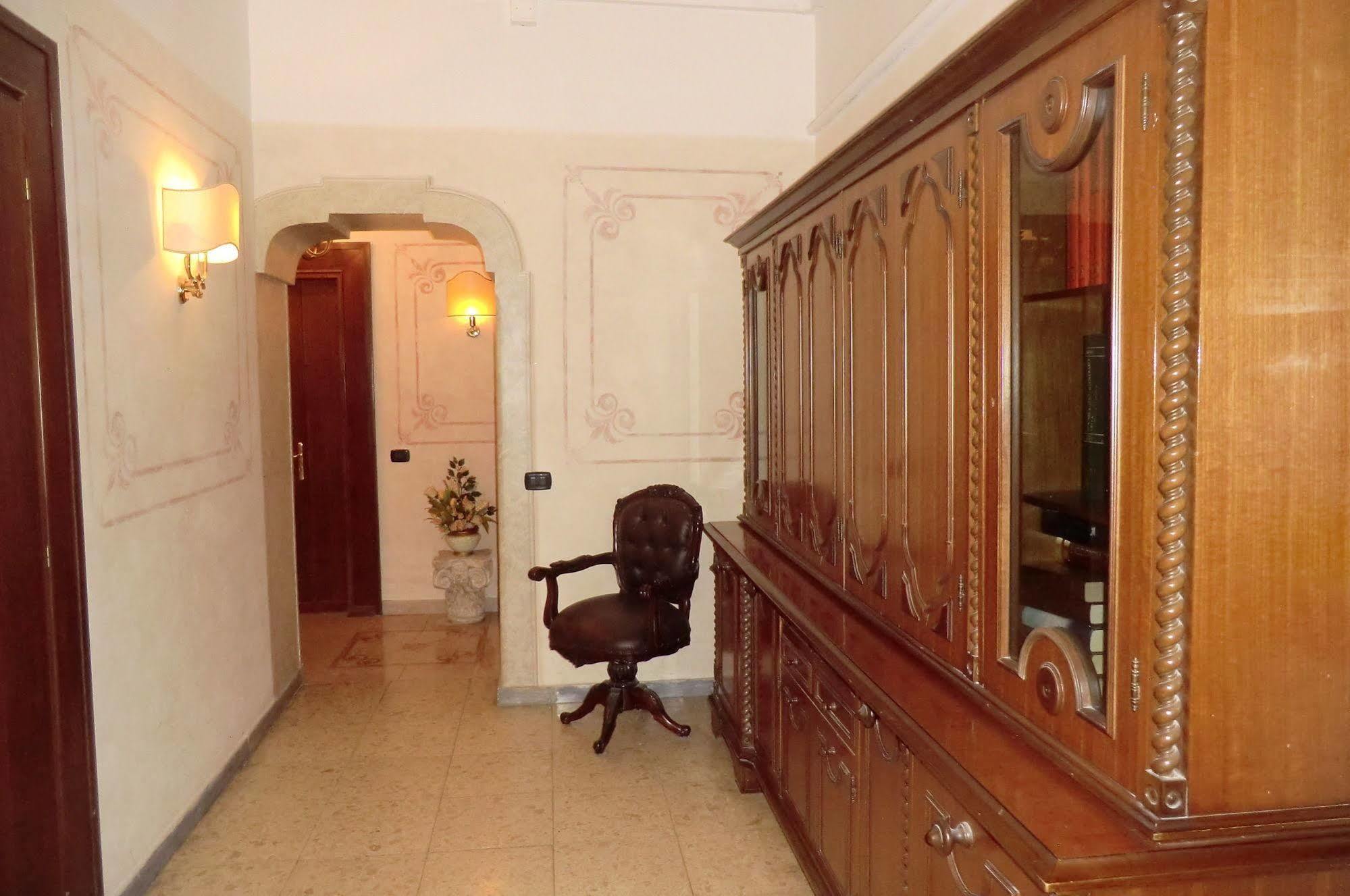 רומא Hotel Sileo מראה חיצוני תמונה